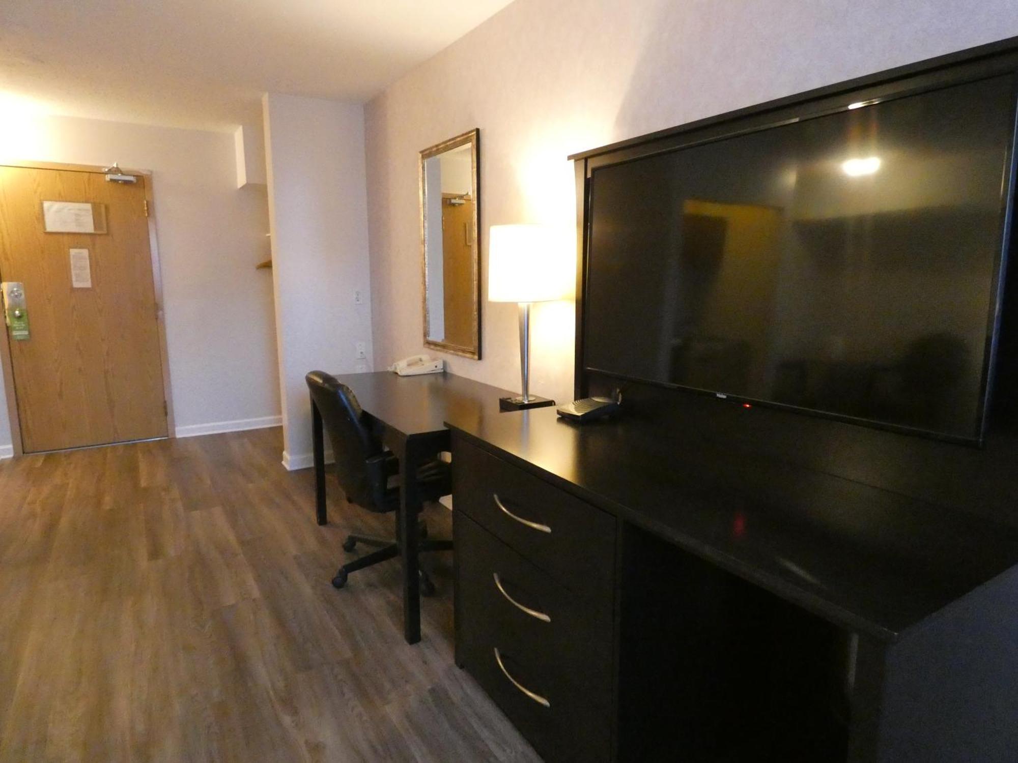 Dilworth 2* Kelowna